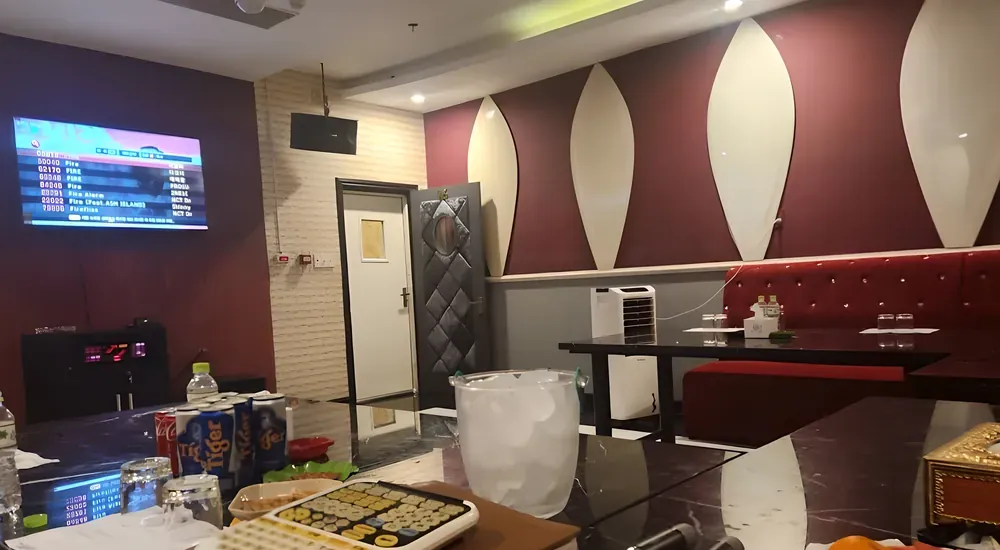 가라오케에서 음악을 즐기는 공간