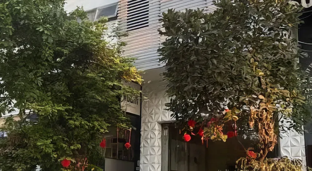 바깥에서 본 건물 외관