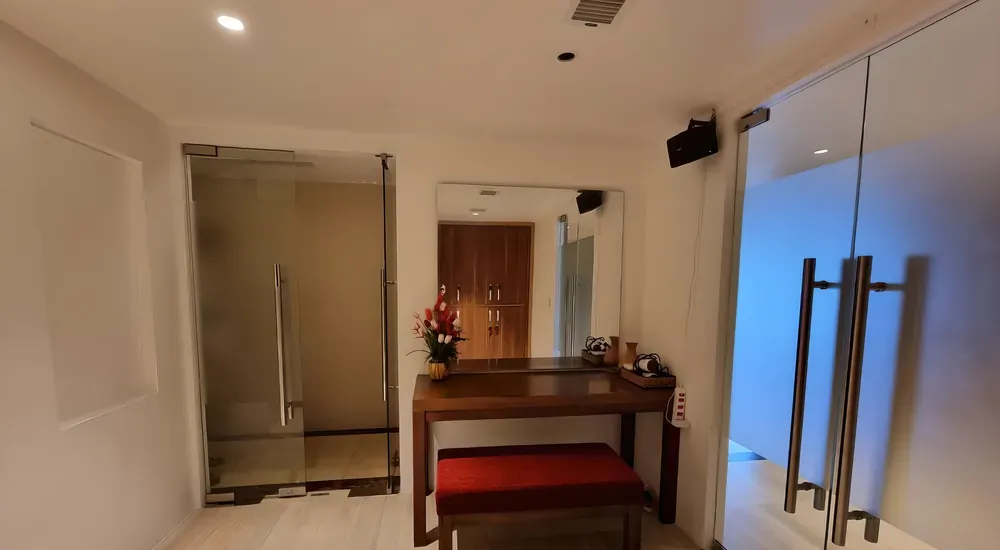 목욕탕 입구 모습